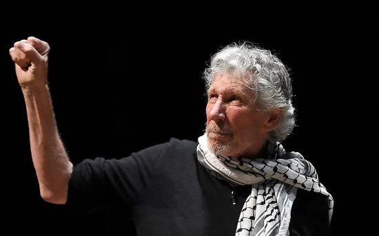 ROGER WATERS: ‘SOYKIRIMCILARI EUROVISION’A ALMAYIN’